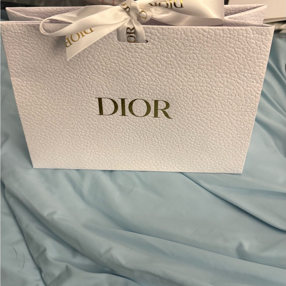 Dior White Textured Shopping Bag with Luxurious Finish